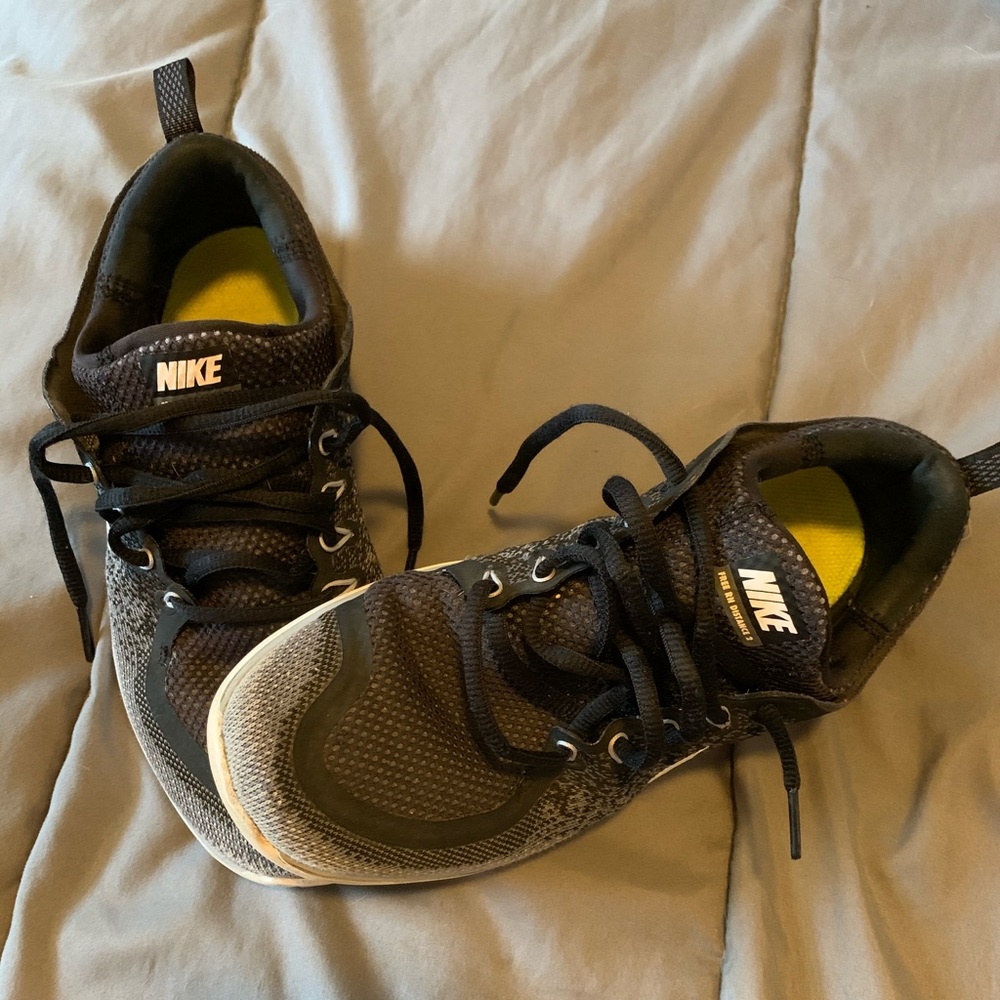 Nike running size 7.5